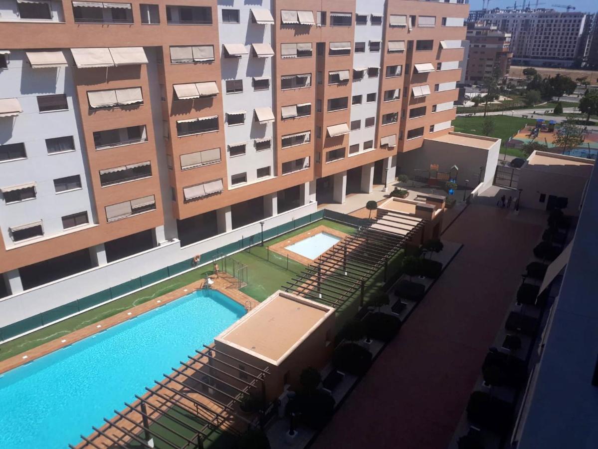Apartment With 4 Bedrooms In Malaga With Wonderful Mountain View Shared Pool And Terrace Zewnętrze zdjęcie